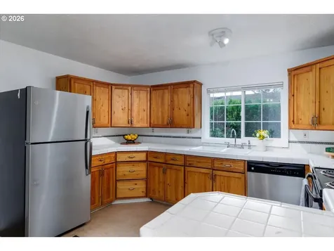 2734 SW Texas Street Portland OR 97219