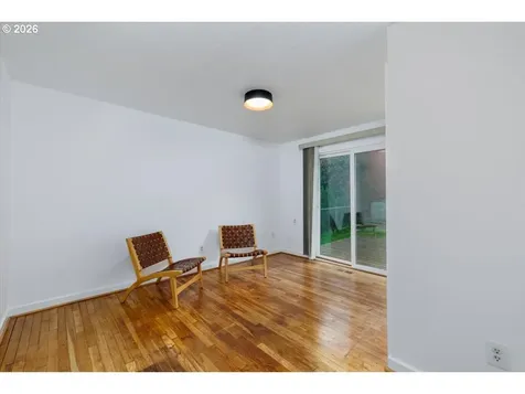 2734 SW Texas Street Portland OR 97219