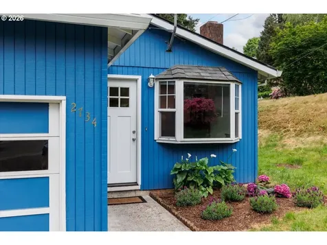 2734 SW Texas Street Portland OR 97219