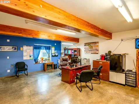 4190 N Highway 101 Tillamook OR 97141