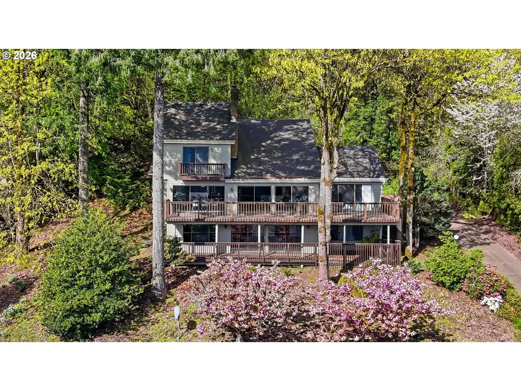 17941 Meadowlark Lane Lake Oswego OR 97034