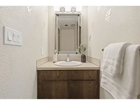 17941 Meadowlark Lane Lake Oswego OR 97034