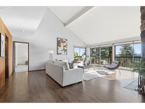 17941 Meadowlark Lane Lake Oswego OR 97034