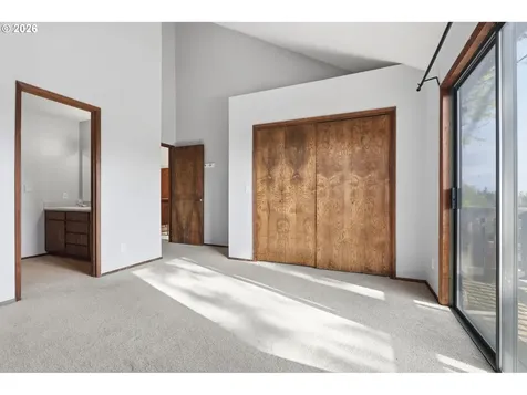 17941 Meadowlark Lane Lake Oswego OR 97034