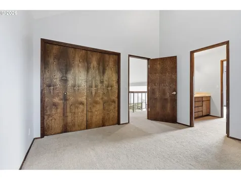 17941 Meadowlark Lane Lake Oswego OR 97034