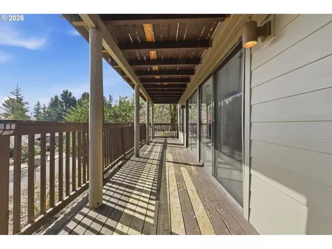 17941 Meadowlark Lane Lake Oswego OR 97034