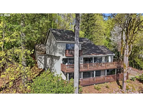 17941 Meadowlark Lane Lake Oswego OR 97034