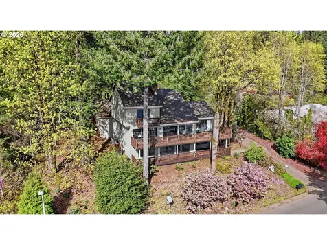 17941 Meadowlark Lane Lake Oswego OR 97034