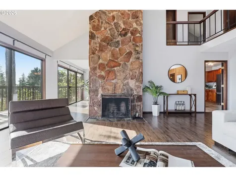 17941 Meadowlark Lane Lake Oswego OR 97034