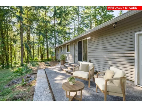 220 Tangen Road Woodland WA 98674