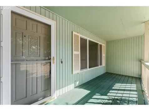 5107 NW Daniels Street Vancouver WA 98663