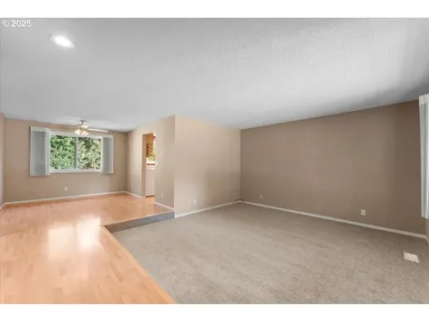 5107 NW Daniels Street Vancouver WA 98663