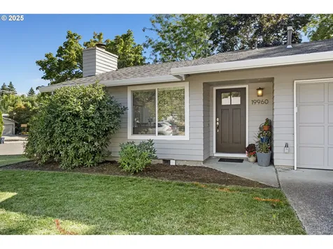 19960 SW Meadowbrook Court Beaverton OR 97078