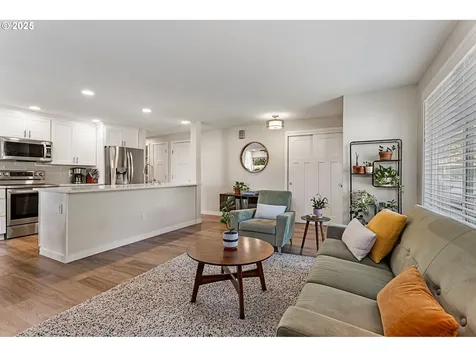 19960 SW Meadowbrook Court Beaverton OR 97078