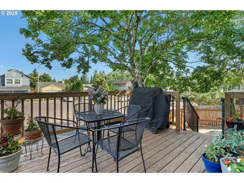 19960 SW Meadowbrook Court Beaverton OR 97078