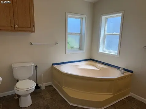 157 Creekside Court Roseburg OR 97471