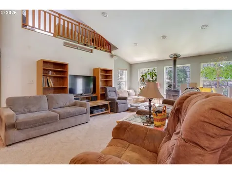 2785 NE Starr Creek Road Yachats OR 97498