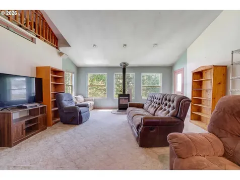 2785 NE Starr Creek Road Yachats OR 97498