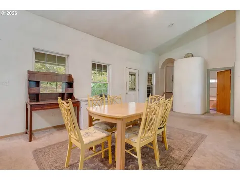 2785 NE Starr Creek Road Yachats OR 97498