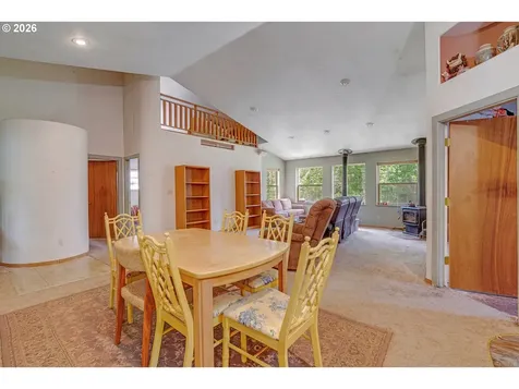 2785 NE Starr Creek Road Yachats OR 97498