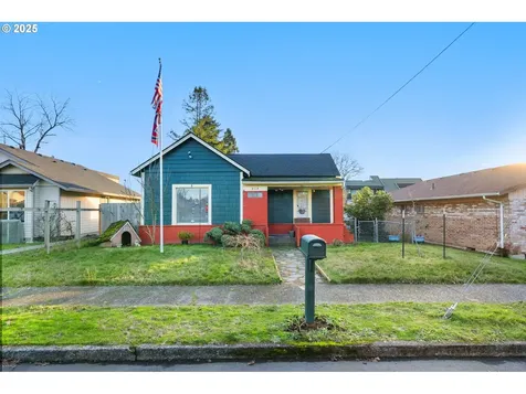2119 E 8th Street Vancouver WA 98661