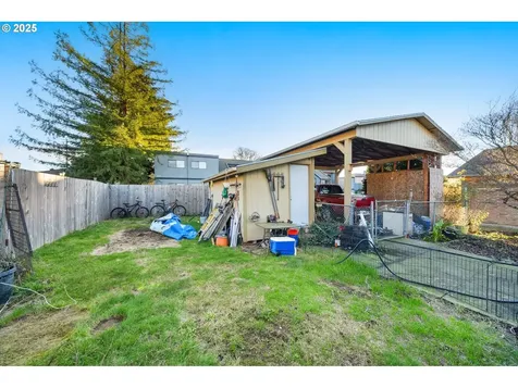 2119 E 8th Street Vancouver WA 98661