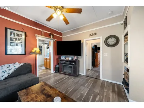 2119 E 8th Street Vancouver WA 98661