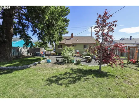 1510 W 10th Street The Dalles OR 97058