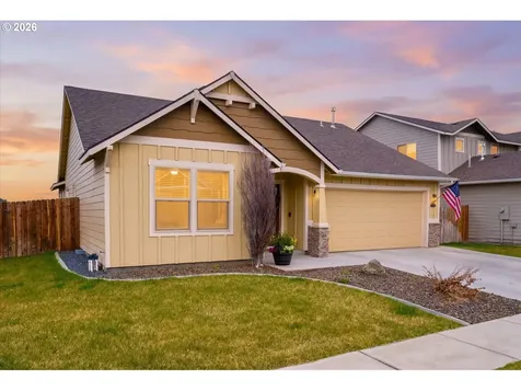 1437 E Hurlburt Avenue Hermiston OR 97838