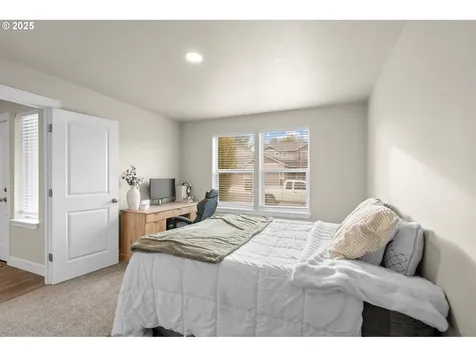 1437 E Hurlburt Avenue Hermiston OR 97838