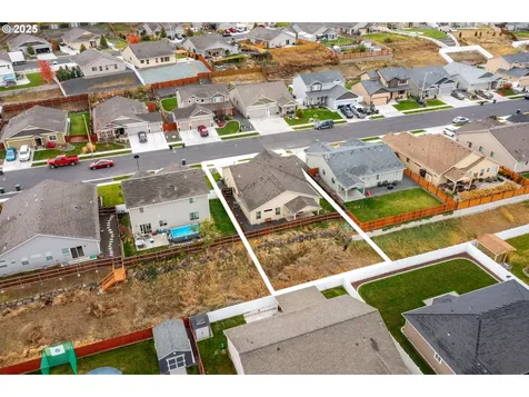 1437 E Hurlburt Avenue Hermiston OR 97838