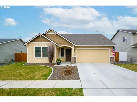 1437 E Hurlburt Avenue Hermiston OR 97838