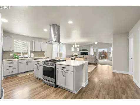 1437 E Hurlburt Avenue Hermiston OR 97838