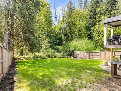 2284 NE Marionberry Lane Estacada OR 97023