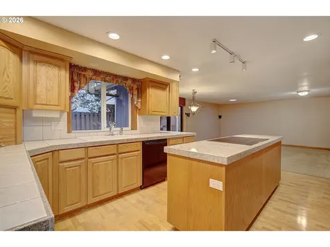 12005 NW 36th Avenue Vancouver WA 98685