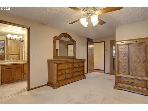 12005 NW 36th Avenue Vancouver WA 98685