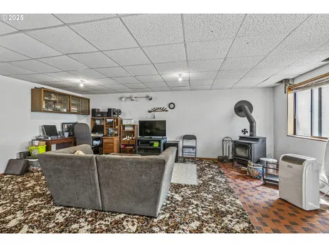 3287 Green Mountain Road Kalama WA 98625