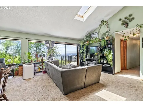 3287 Green Mountain Road Kalama WA 98625
