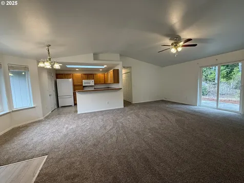 20 Park Village Drive Florence OR 97439