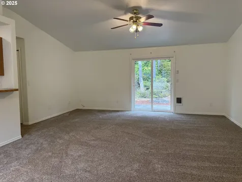 20 Park Village Drive Florence OR 97439