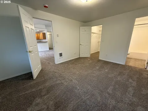 20 Park Village Drive Florence OR 97439