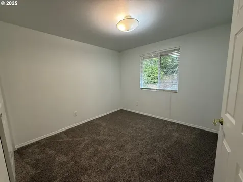 20 Park Village Drive Florence OR 97439