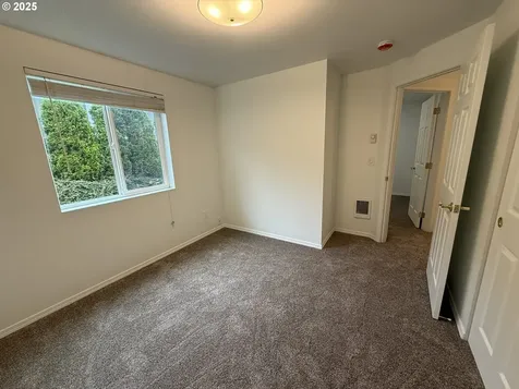 20 Park Village Drive Florence OR 97439