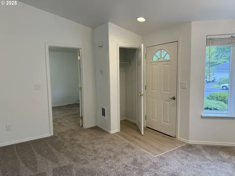 20 Park Village Drive Florence OR 97439