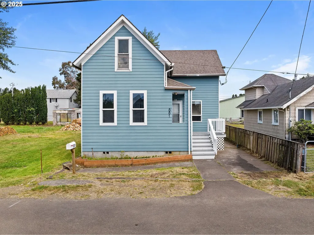 881 Pacific Drive Hammond OR 97121