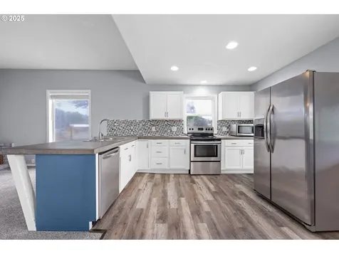 881 Pacific Drive Hammond OR 97121