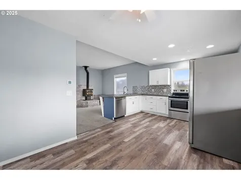 881 Pacific Drive Hammond OR 97121