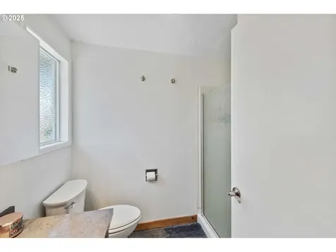 1065 Fenwick Street Coos Bay OR 97420