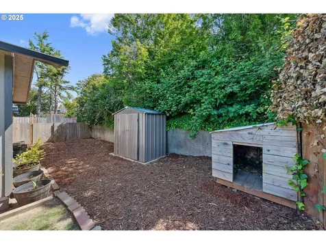 1065 Fenwick Street Coos Bay OR 97420