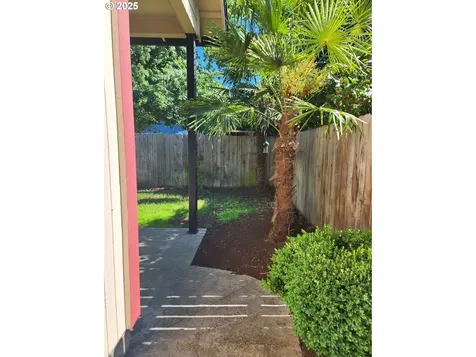 871 Marshall Avenue Medford OR 97501